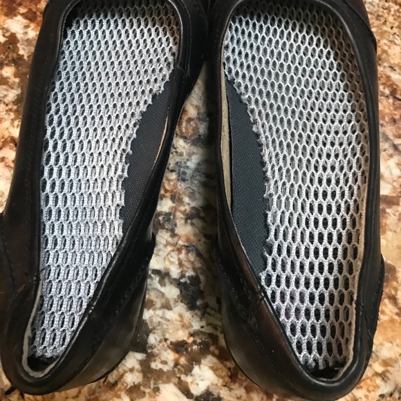 •💋Thom McAn, Leather Slip-ons 🥿 - Picture 13 of 15